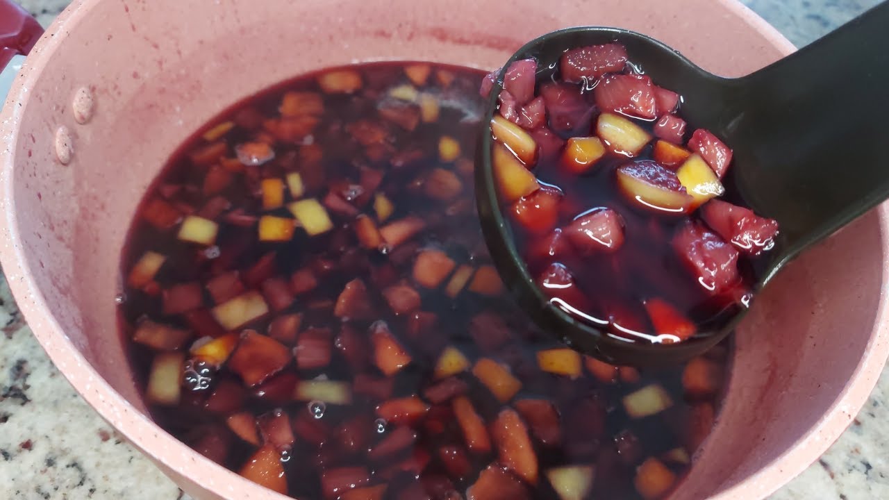 VINHO QUENTE 🍷🔥 COM ABACAXI E MA&Ccedil;&Atilde; || R&Aacute;PIDO E F&Aacute;CIL DE FAZER || M&ocirc;nica Kowales