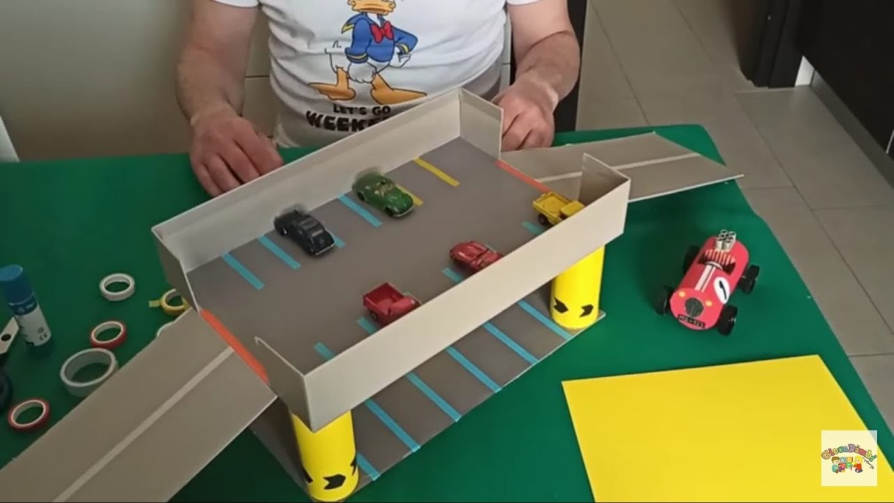 Laboratorio - Costruiamo un parcheggio per le macchine!