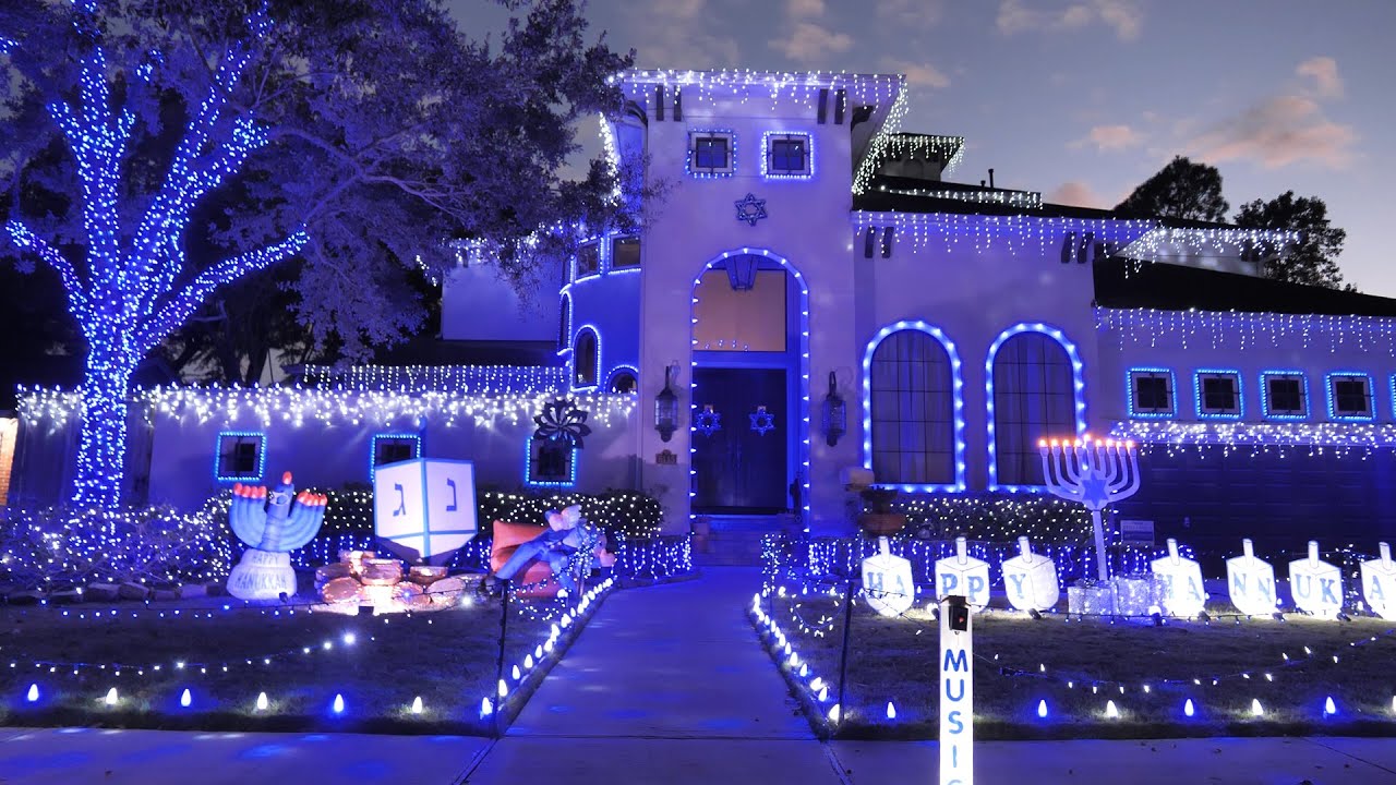 Hanukkah House known around the world for incredible light display | Worth the Wait?