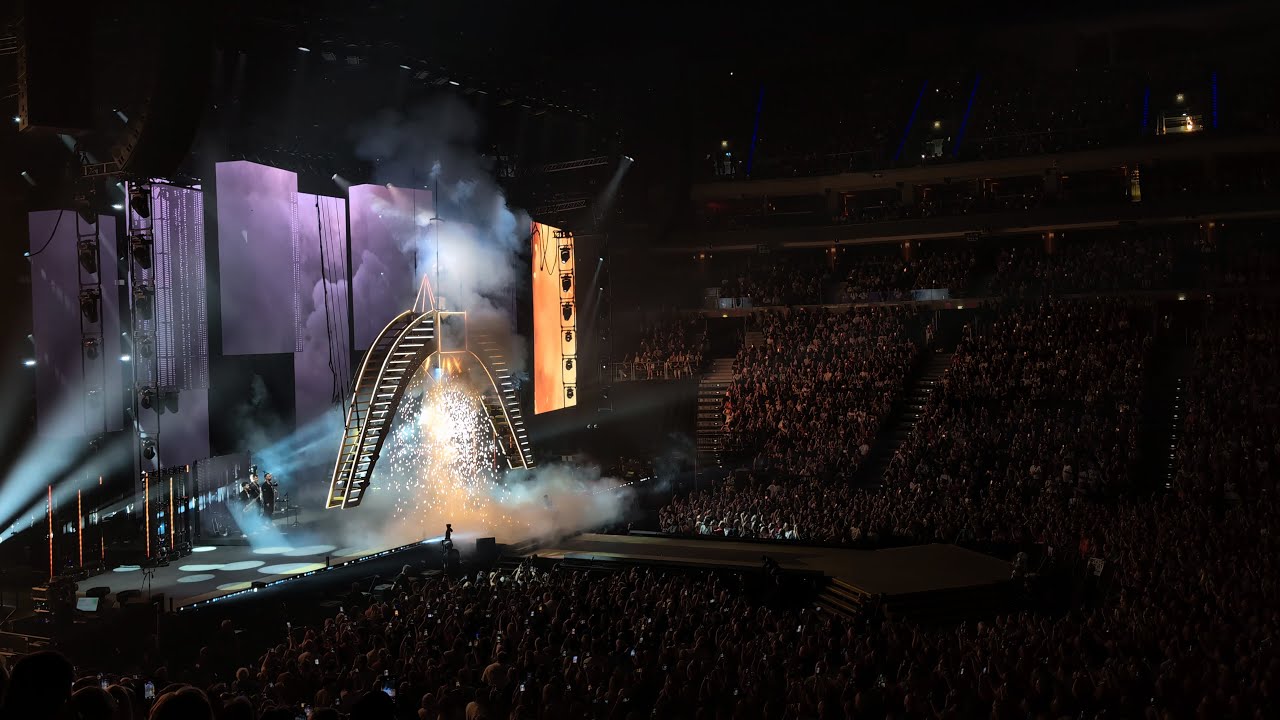 Robbie Williams - Live in Prague, Czech Republic (07.09.2025) [4K]