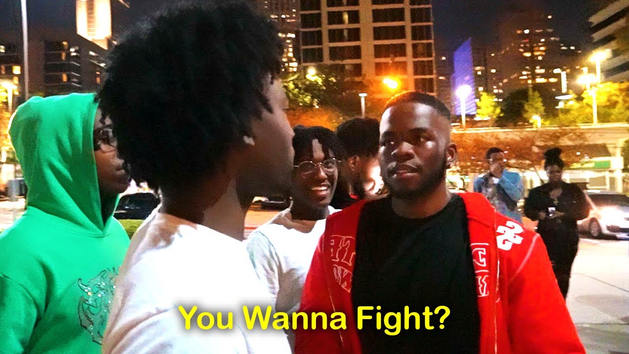 Getting a Fan to Press AMP Davis Prank!