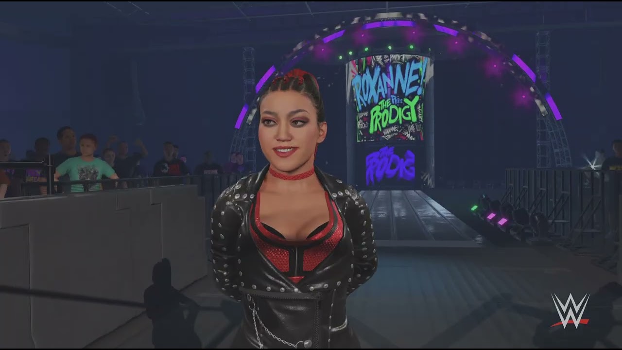 BayLeY vs Roxanne Perez vs Stéphanie VaQueR , table match  !!