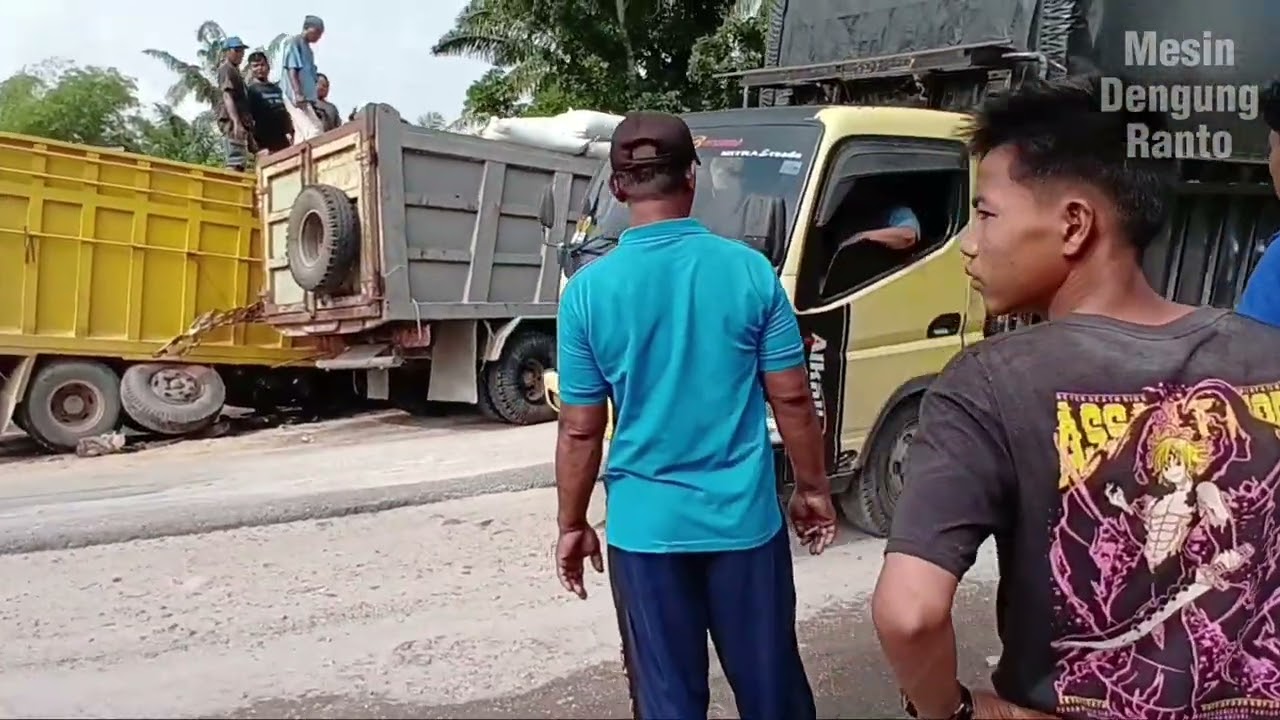 Remuk dumtruck bawa padi dari sei pegantungan ke Tanjungbalai 