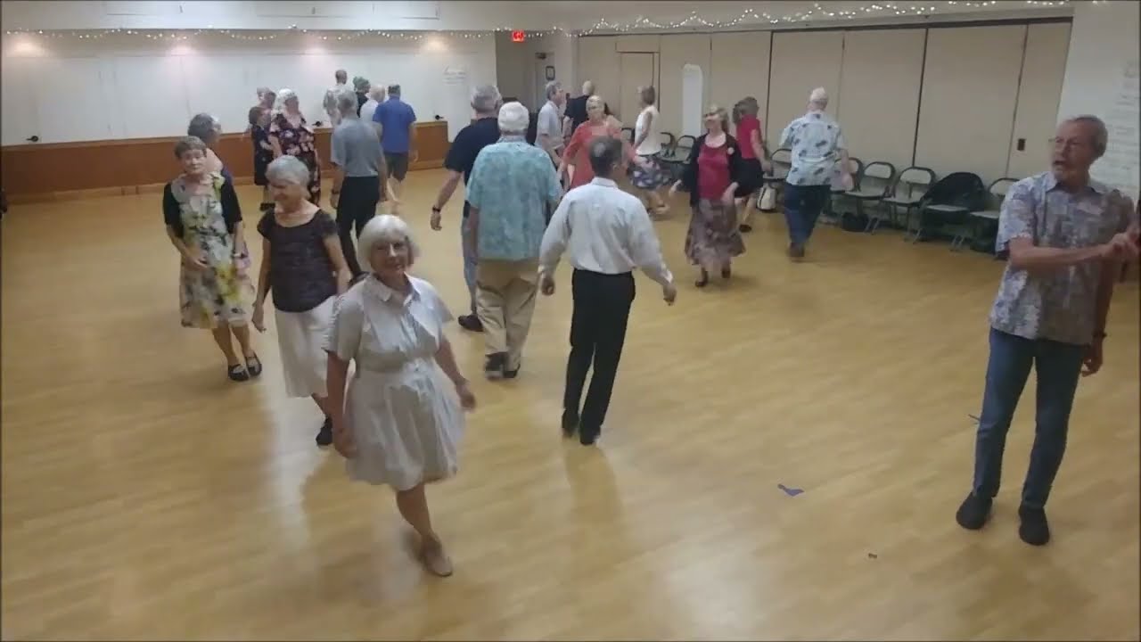 Shandy Hall &bull; English Country Dance