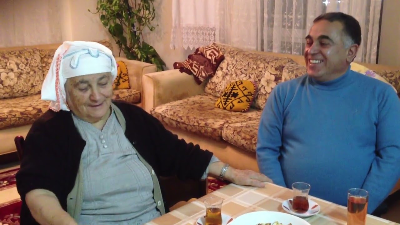 Kar Yağar Bardan | Yollar Kapandı Kardan (Gızlar) - Safiye Kotan