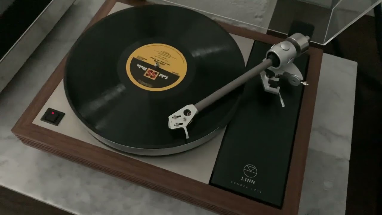 Linn LP12 “Super Selekt + Audio Origami PU7 Ti” + MC275 MK6 + C22 MK5 + JBL L100 Classic + PR99MK3