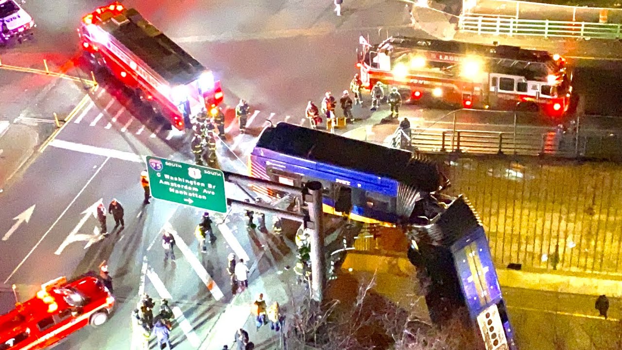 ⭐️ MTA BUS HANGING OFF OVERPASS ⭐️ FDNY Bronx Box 2799/8799 MTA Bus Accident