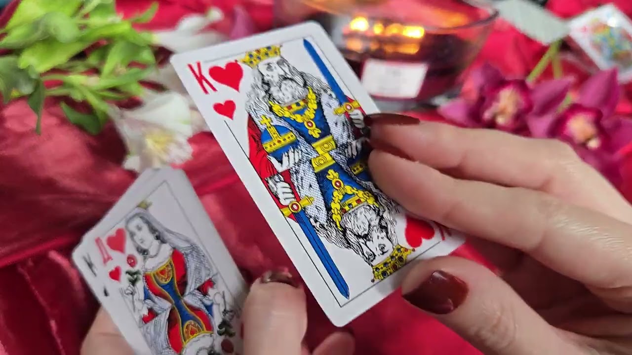 ЧТО МЕЖДУ НАМИ? ГАДАНИЕ НА КАРТАХ ИГРАЛЬНЫХ ♥️♣️♦️♠️