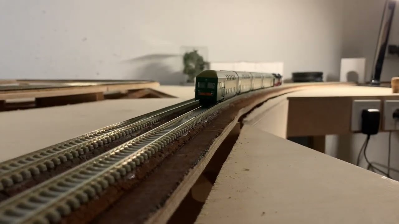 Arnold Doppelstockwagen TT mit BR 65