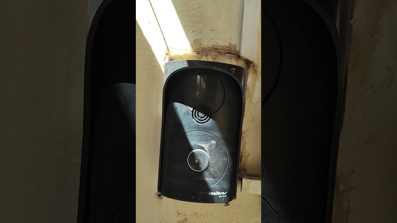interfone com chiado, as vezes funciona, outras vezes não funciona. Parte 01.
