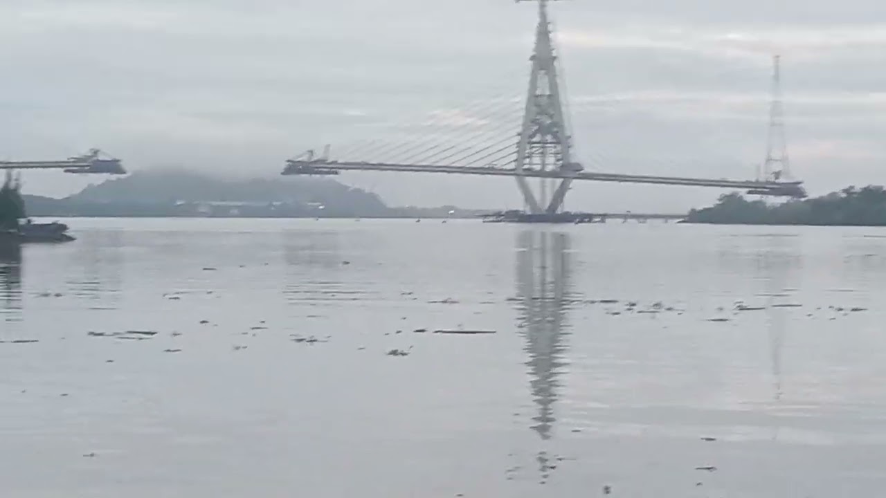 Pgi ini kita ambik kapal kargo dan kapal ikan dari sebelah hilir guess semua 
