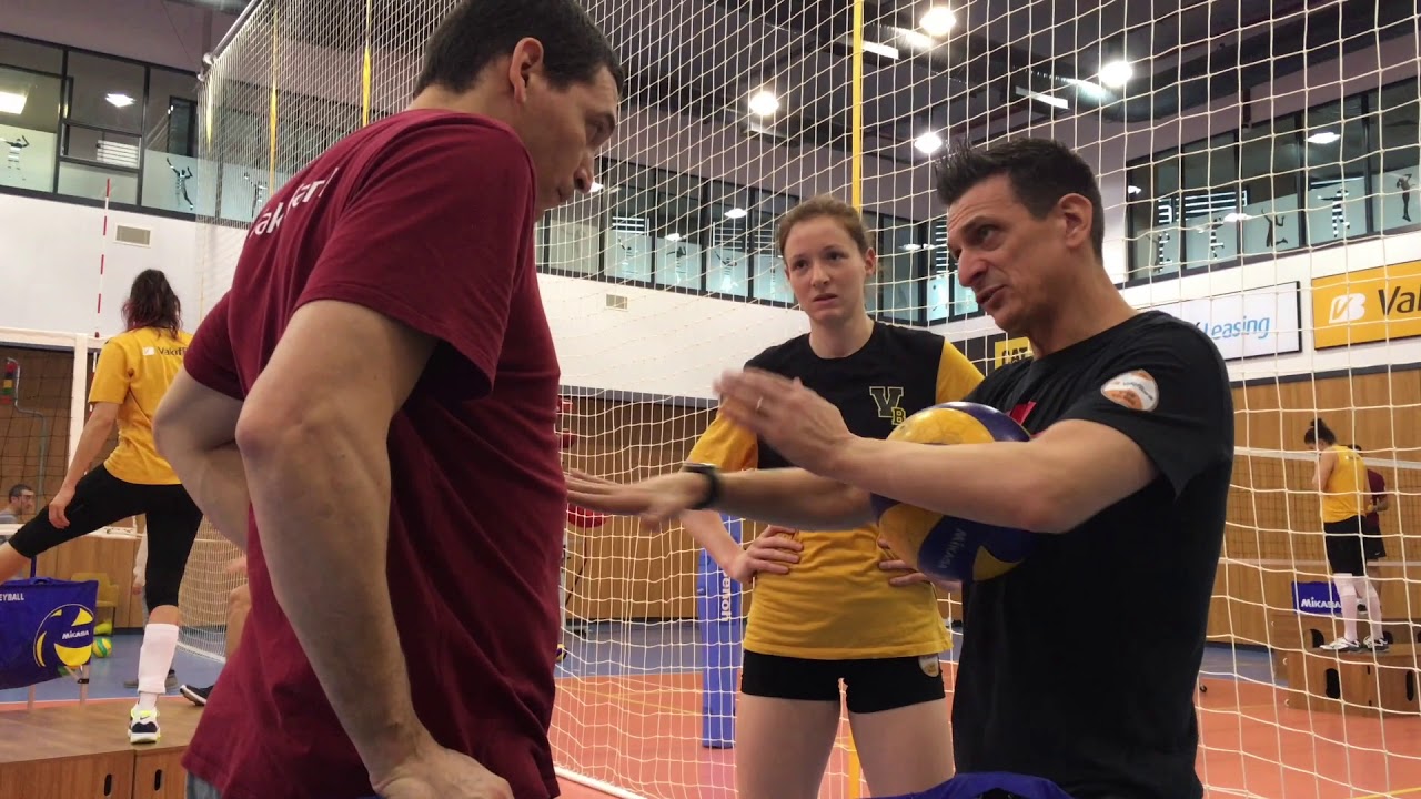 Volleycation | Lonneke moet presteren bij VakifBank!