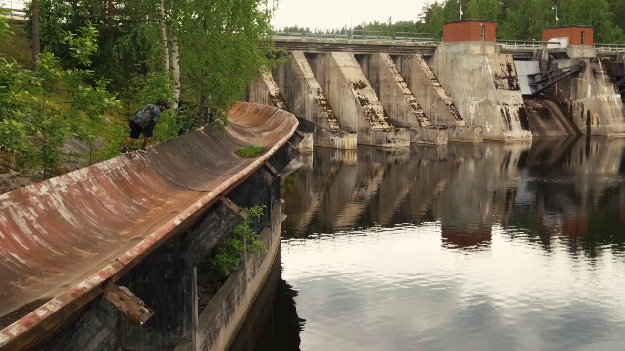 Skateboarding Iitti Dam