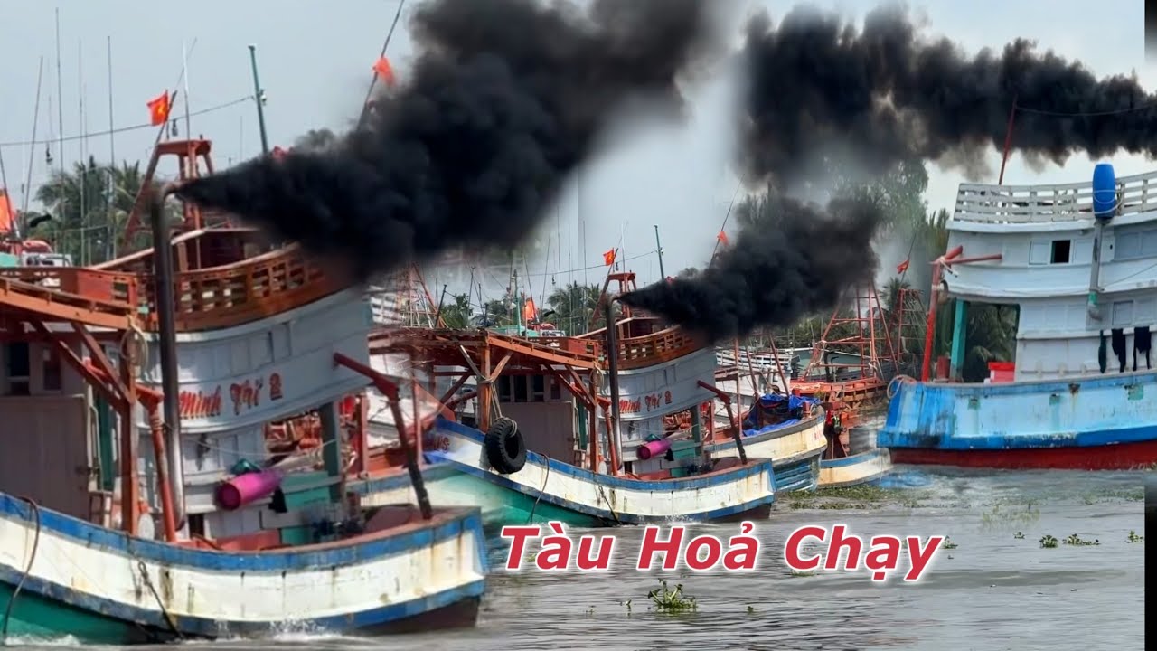 Tại sao máy Miền Nam lúc nào cũng nhiều khói hơn động cơ Miền Bắc
