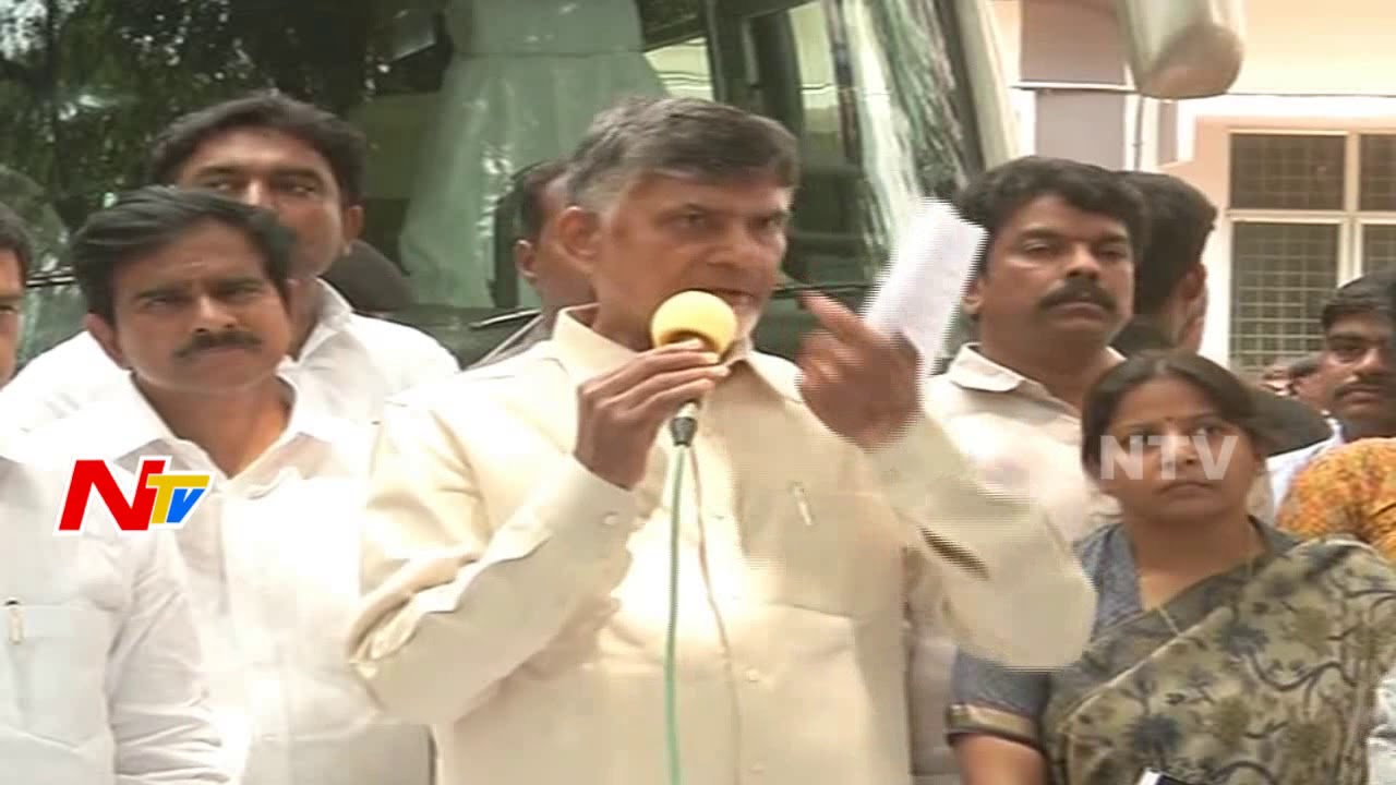 CM Chandrababu Naidu Holds Surprise Inspection at Vijayawada || NTV