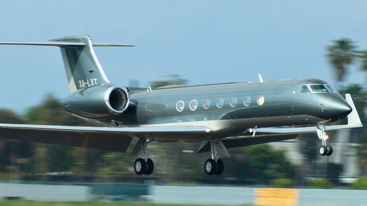 VAN NUYS AIRPORT PRIVATE JETS | Plane landing and takeoff video