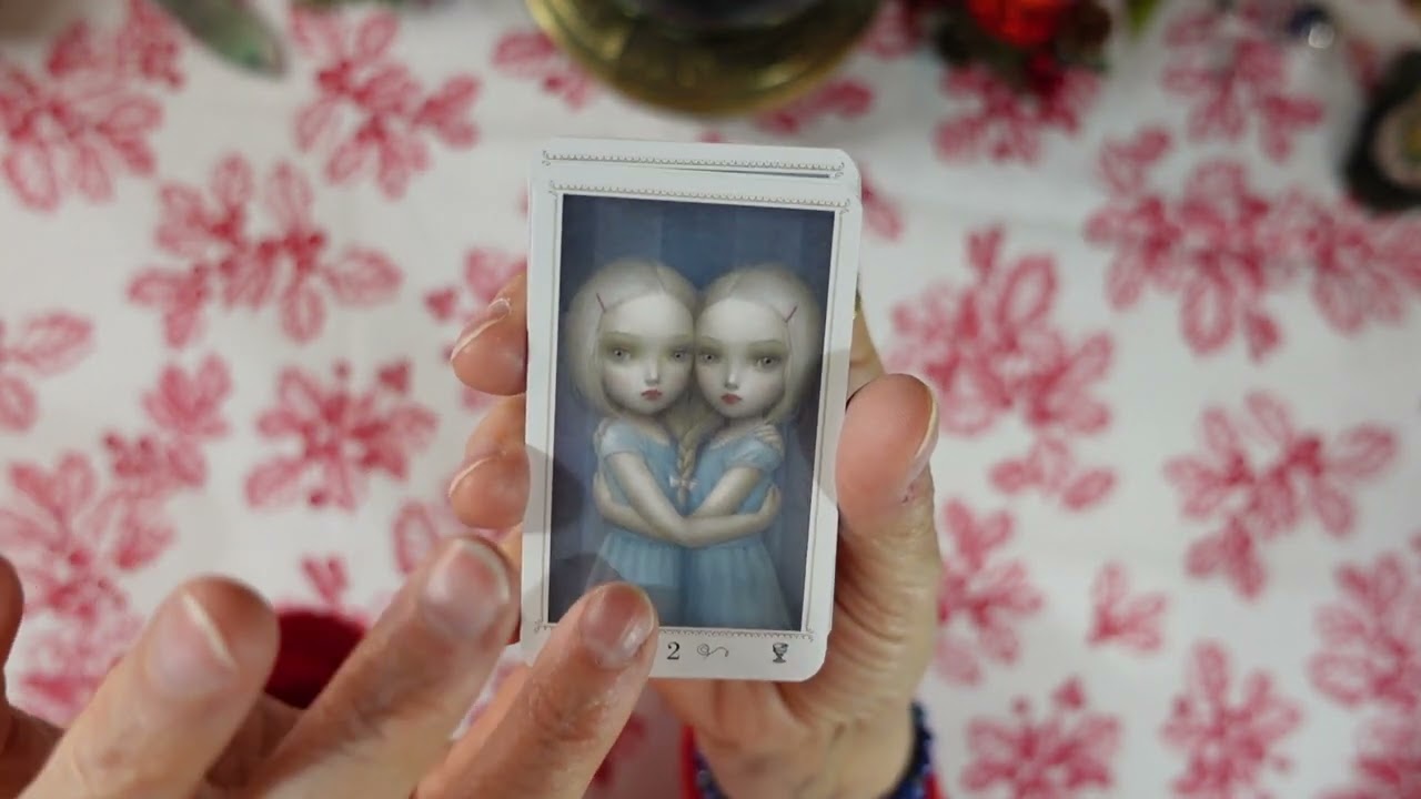 NICOLETTA CECCOLI TAROT (POCKET EDITION) -Deck Review- FIND ANSWERS IN THIS ETHEREAL WORLD OF DREAMS