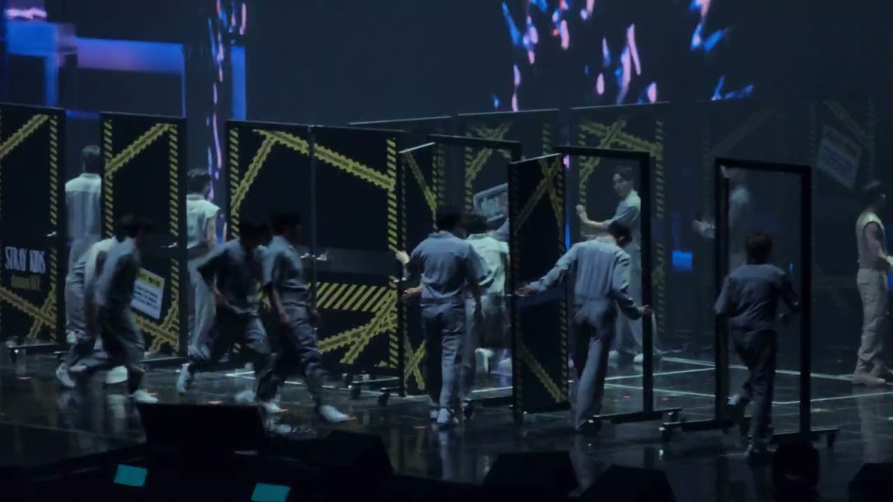 Stray Kids - Back Door Live DominATE Concert in KSPO Dome Seoul South Korea 20240824 Fancam