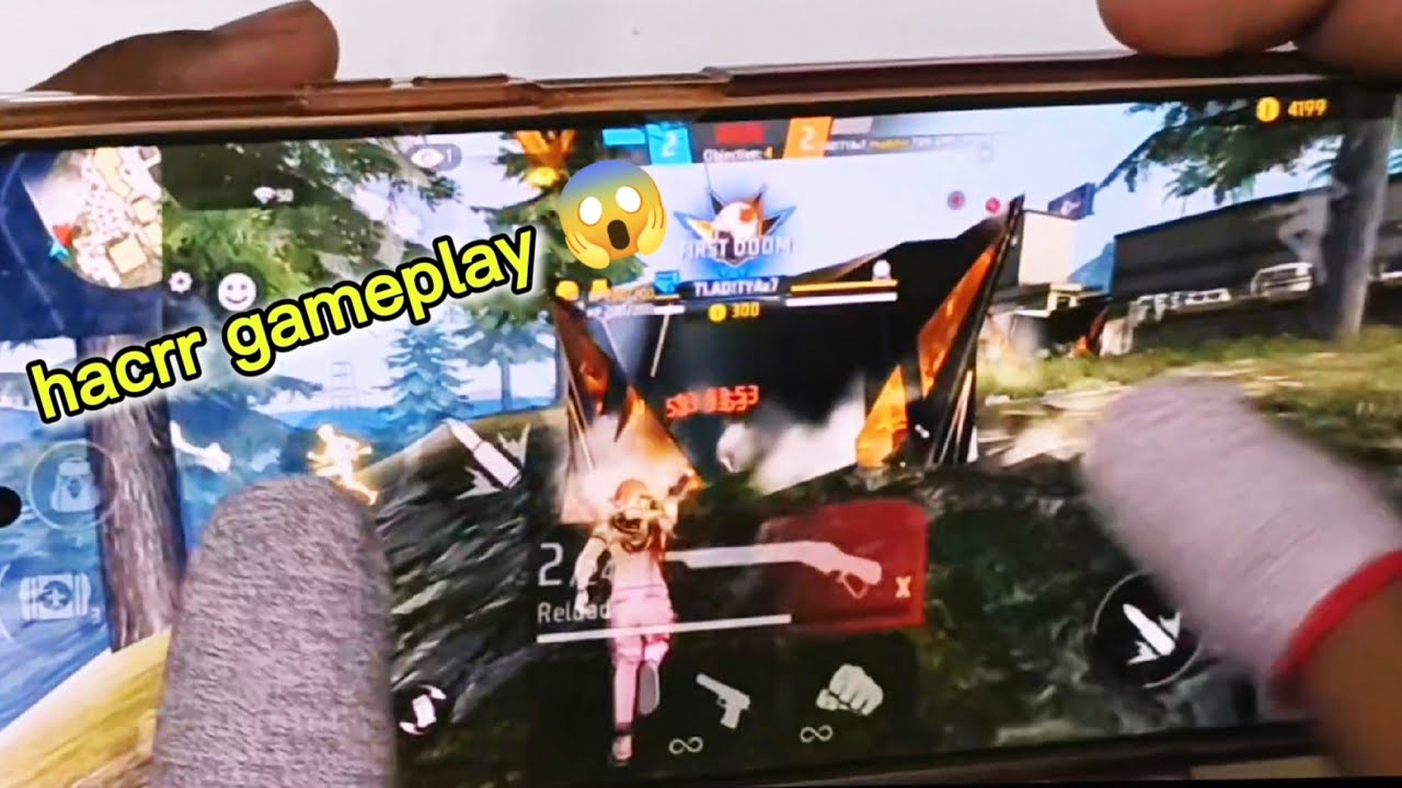 Handcam gameplay FF 😱with 3 fingers in vivov60e 5G mobile #viral #ffhandcam #freefirehandgame 