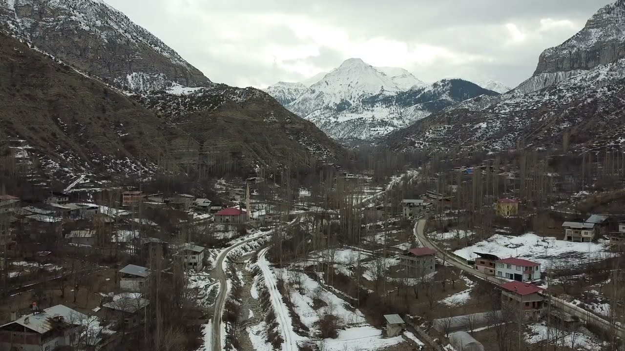 Uzundere Cevizli Köyü kış manzarası