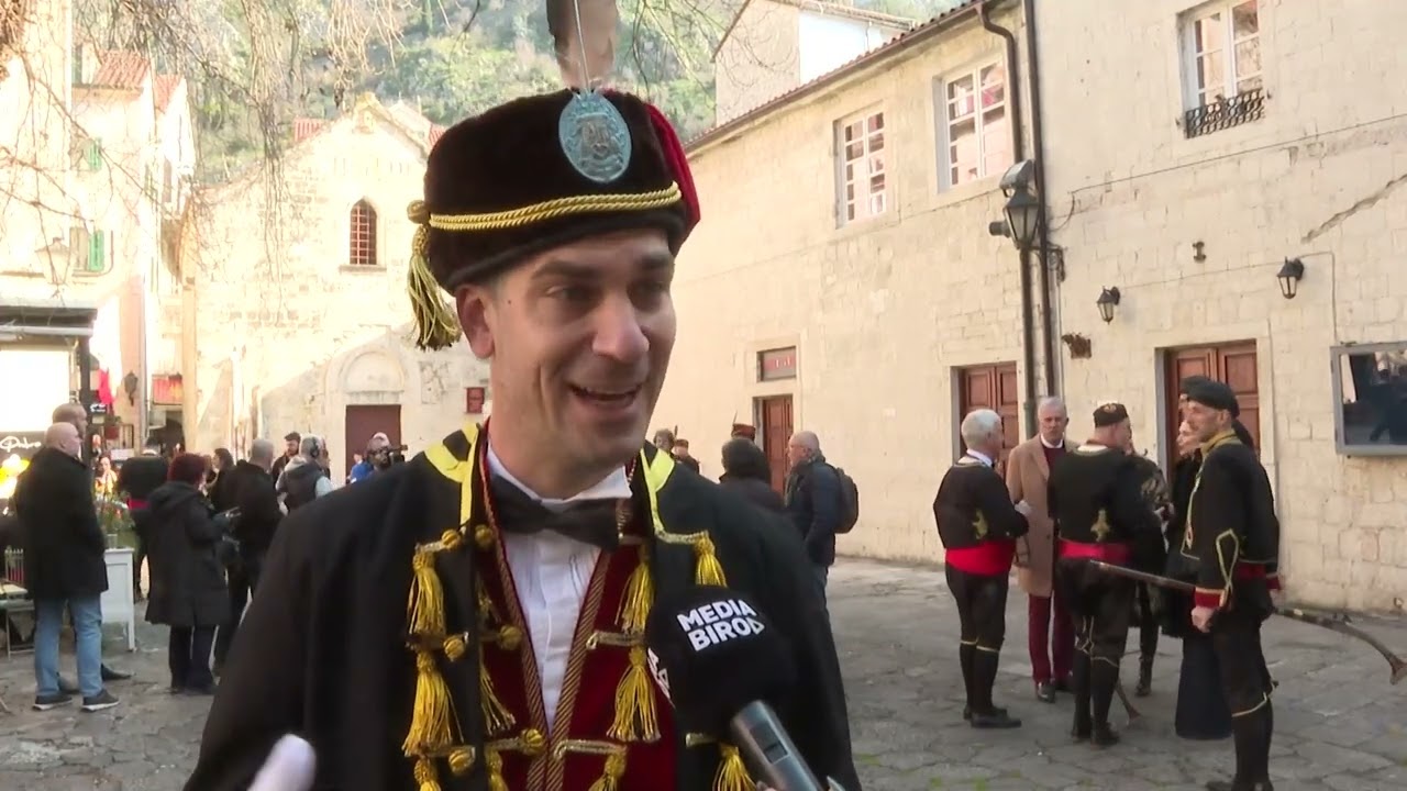 Predsjednik hrvatske bratov&scaron;tine Bokeljska mornarica, Luka Perković