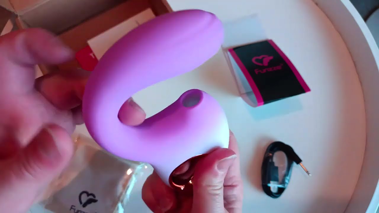 G-Spot Clit Suction Vibrator UNBOXING FUNZZE