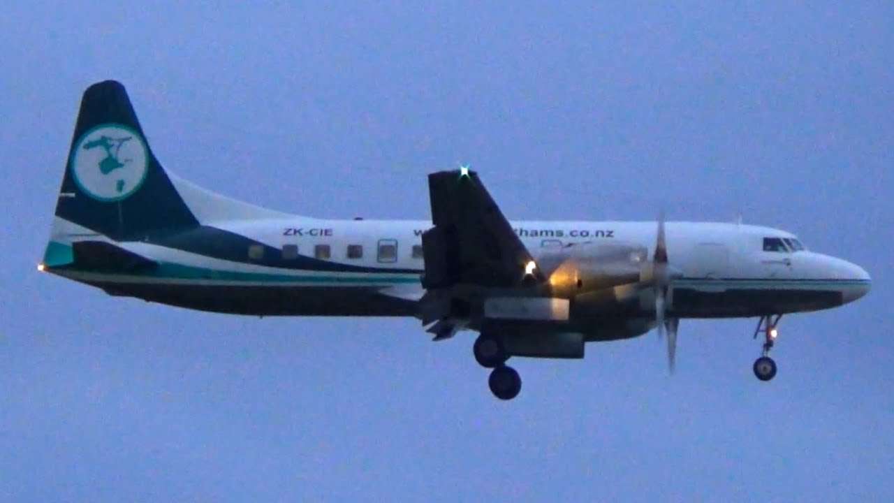 Air Chathams Convair CV-580 | Landing Auckland Airport | ZK-CIE