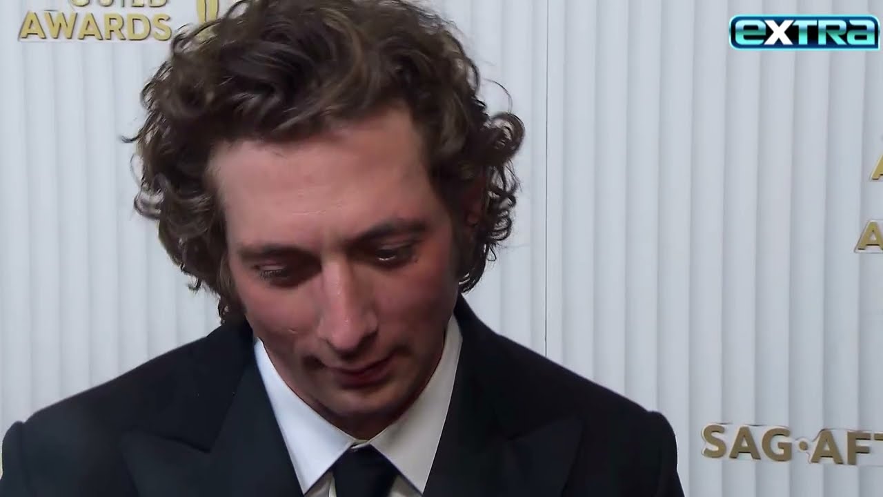SAG Awards: Jeremy Allen White on Feeling Less LONELY as an Actor (Exclusive)