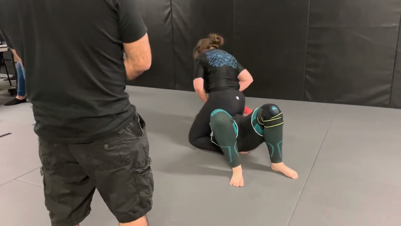 CAGED BJJ 11 - Hannah vs Alex