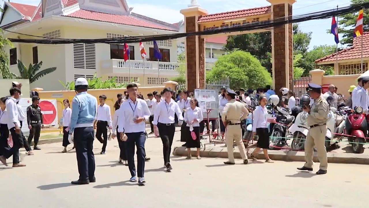 សកម្មភាព និងចំណាប់អារម្មណ៍របស់មាតាបិតាសិស្សដែលកំពុងប្រលងបាក់ឌុប