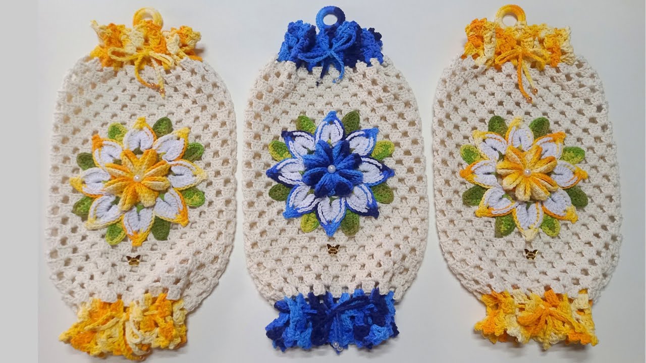 PORTA SACOLAS REQUINTE - Maiara Crochês.