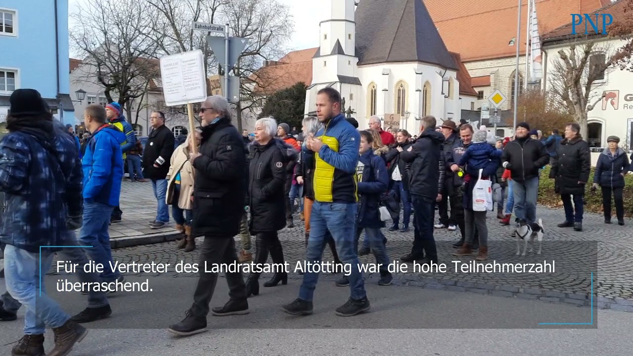 Schluss mit Corona-Maßnahmen - Protest in Altötting