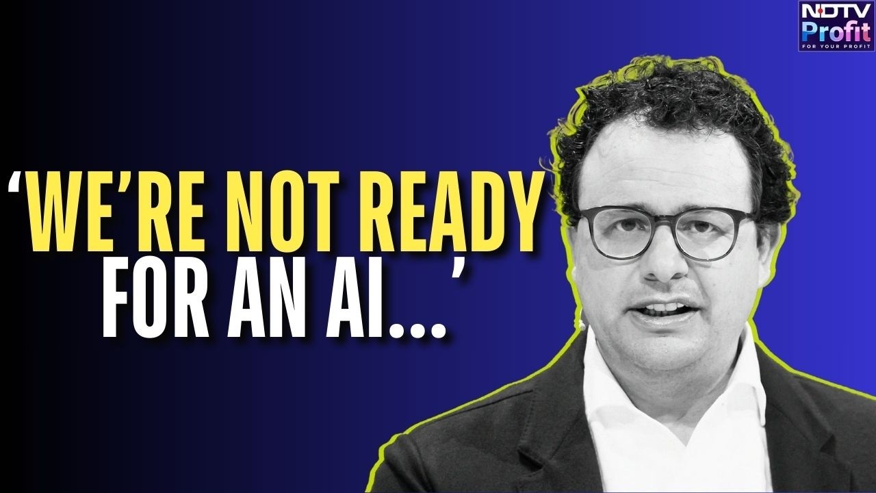 'An AI Tsunami Is Coming...': Dario Amodei Talks About This AI Warning To Nikhil Kamath