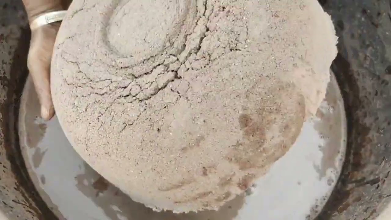 Sa Asmr/ gritty sand cement crumbling