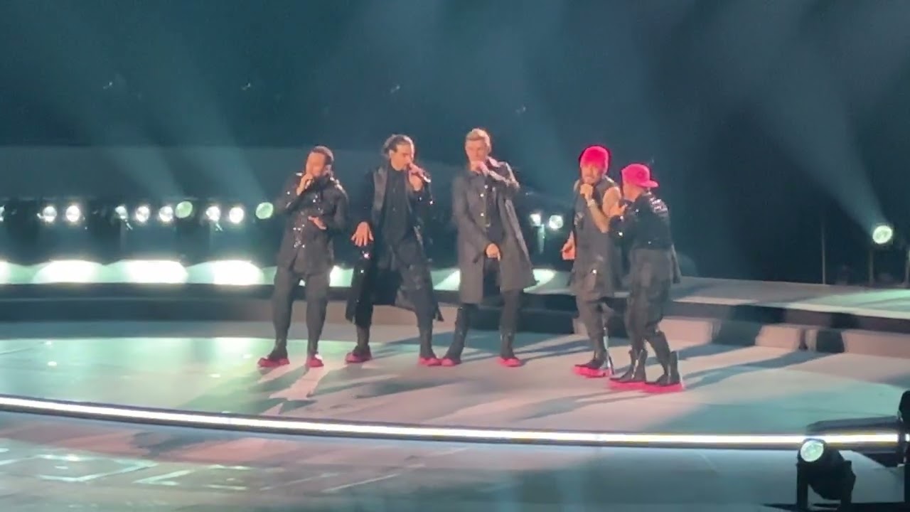 260205 BACKSTREET BOYS “NO ONE ELSE COMES CLOSE” INTO THE MILLENNIUM SPHERE LAS VEGAS
