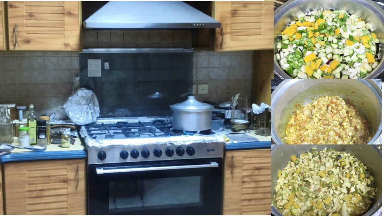 Saudi Style Vegetable Chicken/سعودي سبزی والا چکن | Sabzi Chicken Recipe Arabic Touch Mein/MFoodVlog
