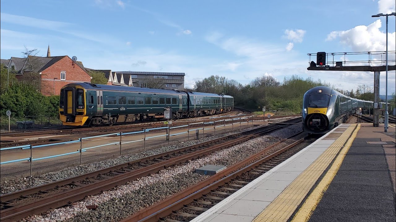 Trains at Exeter St David's Including 5029,57311,800/158 crossover 17/04/2025