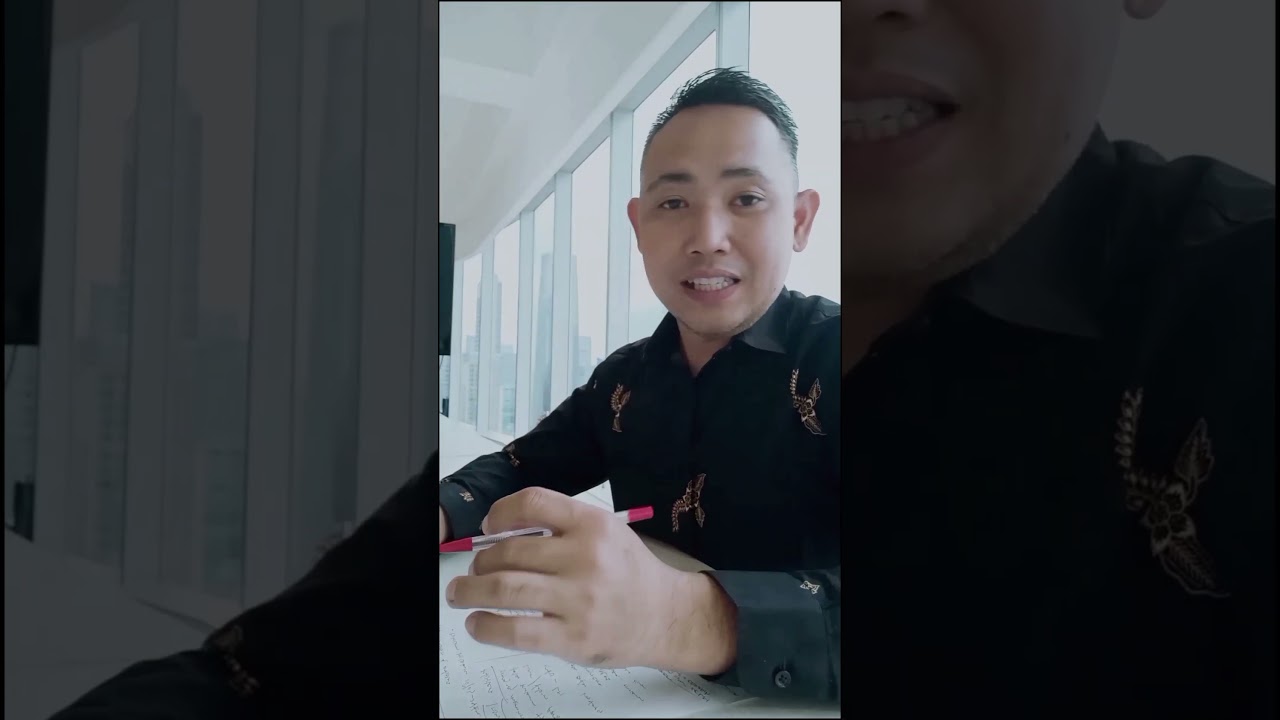 Bedanya Advokat dengan Pengacara