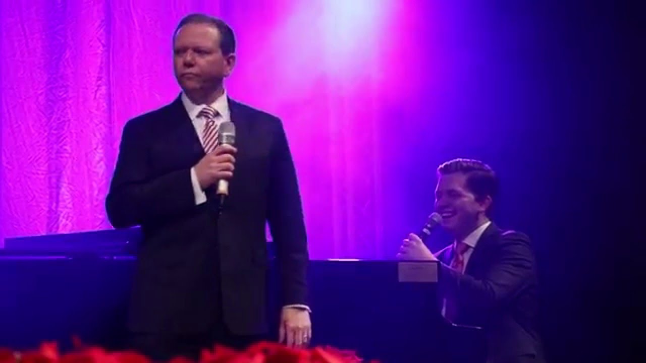 Jubilee Christmas 2015 / Trey Ivey and Gerald Wolfe (O Little Town of Bethlehem) 12-11-15