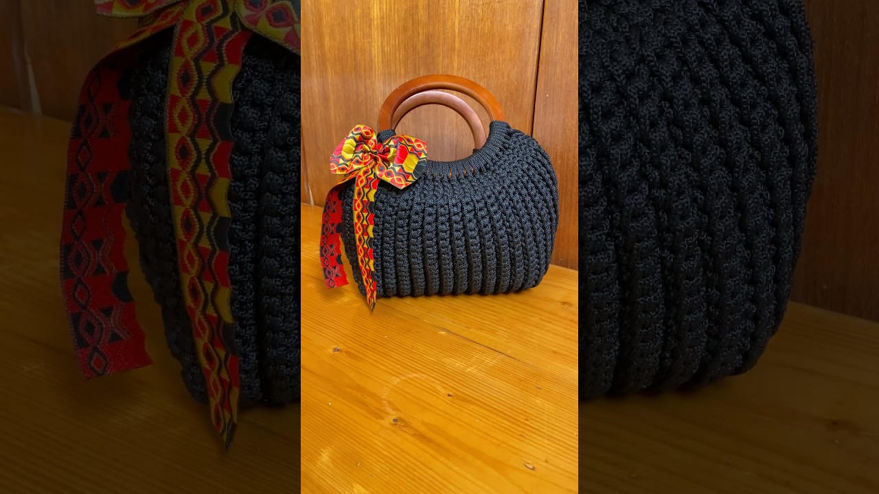 A handmade bag with an ethnic touch 🧶✨Would you carry this beauty on your next outing?