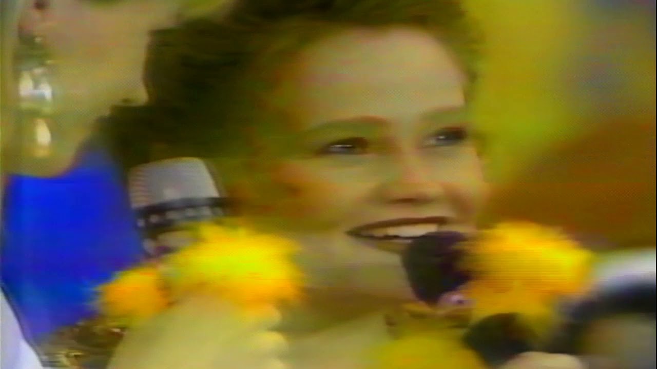 1990 - Xou da Xuxa - Sônia - Listen to your heart