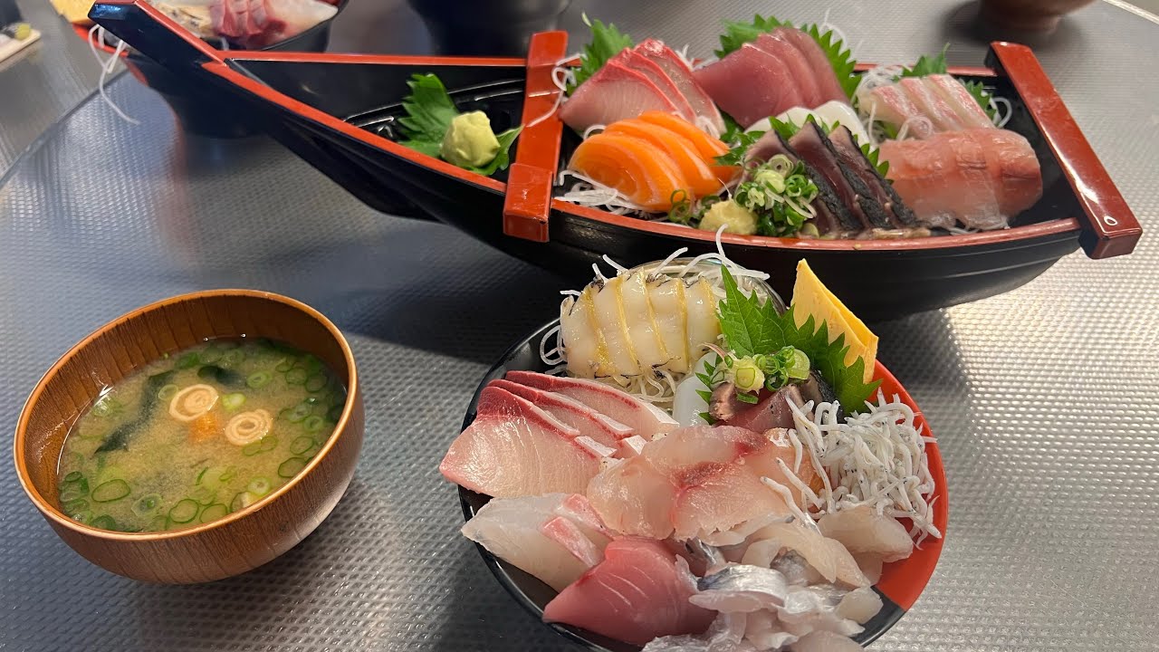 【フィッシャーマンズワーフ白浜】店員さんオススメの舟盛り&特上海鮮丼♪【和歌山県西牟婁郡白浜町】