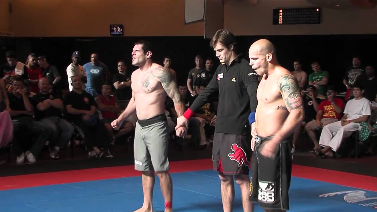 Highlight of Joao Assis, 2010 World's Best Grappler at Grapplers Quest