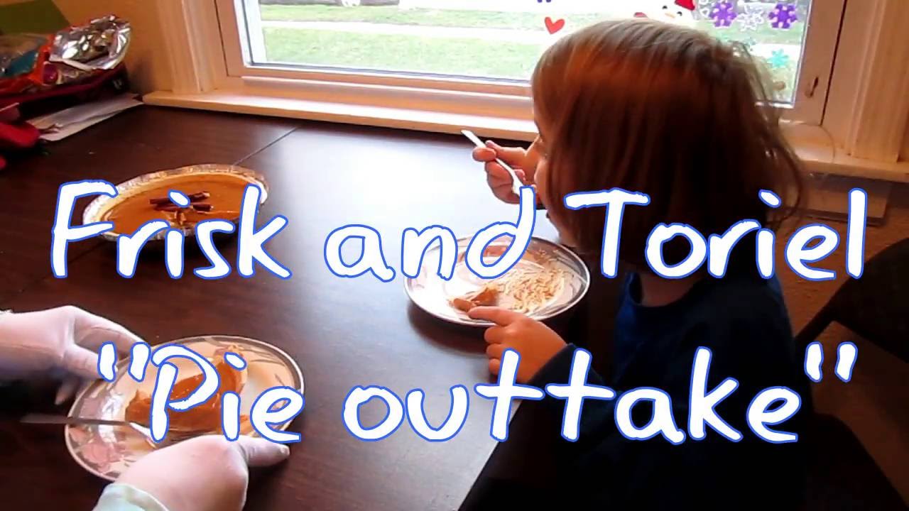 Frisk and Toriel Pie Outtake (an Undertale cosplay video)