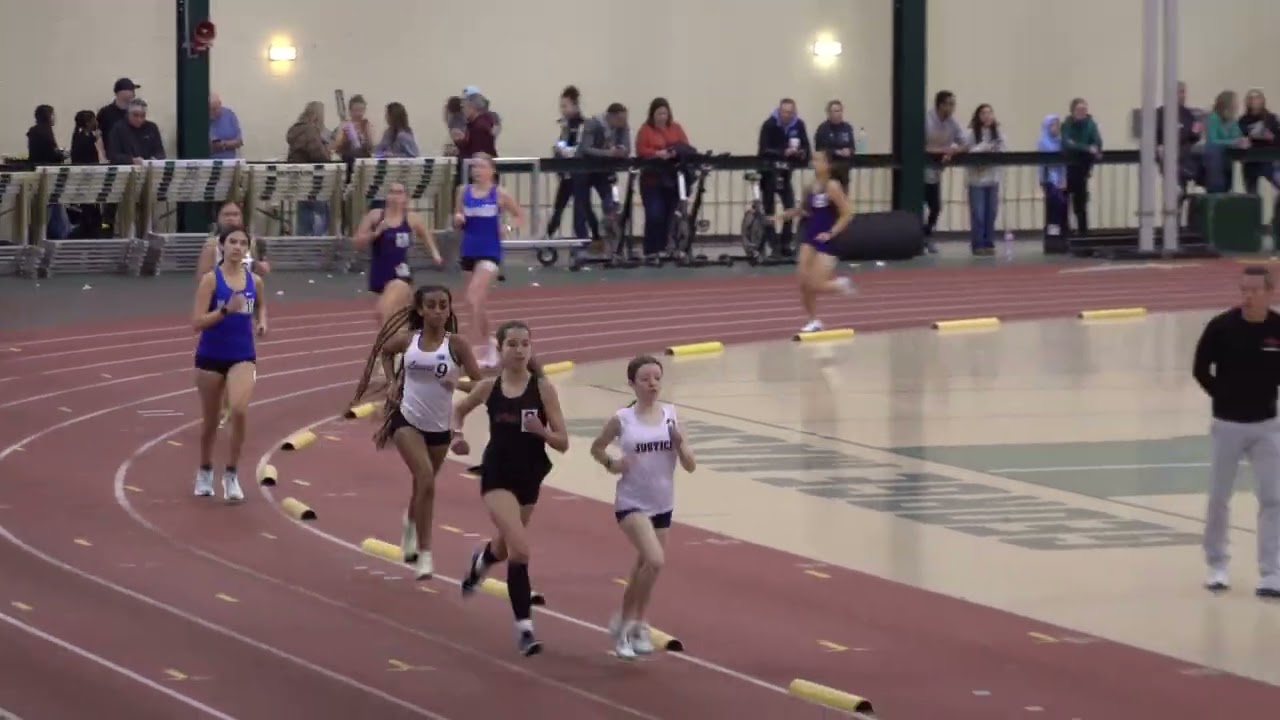 2026 01 03 LB Indoor Invitational Girls 1000 Meg