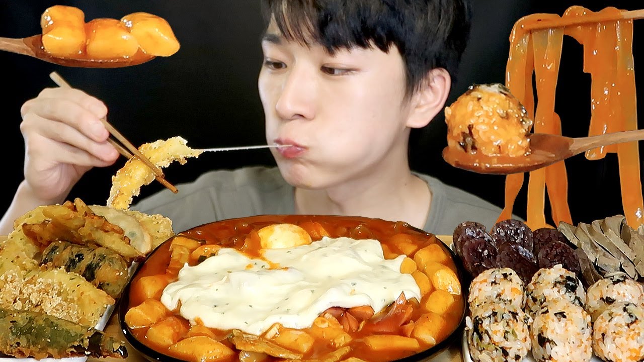 매콤쫄깃 감탄떡볶이 먹방! 더블 치즈, 계란 토핑 추가해서 국물에 찍먹! 스페셜 튀김, 순대, 묵은지 날치알 주먹밥 Tteokbokki Mukbang ASMR Eating Show