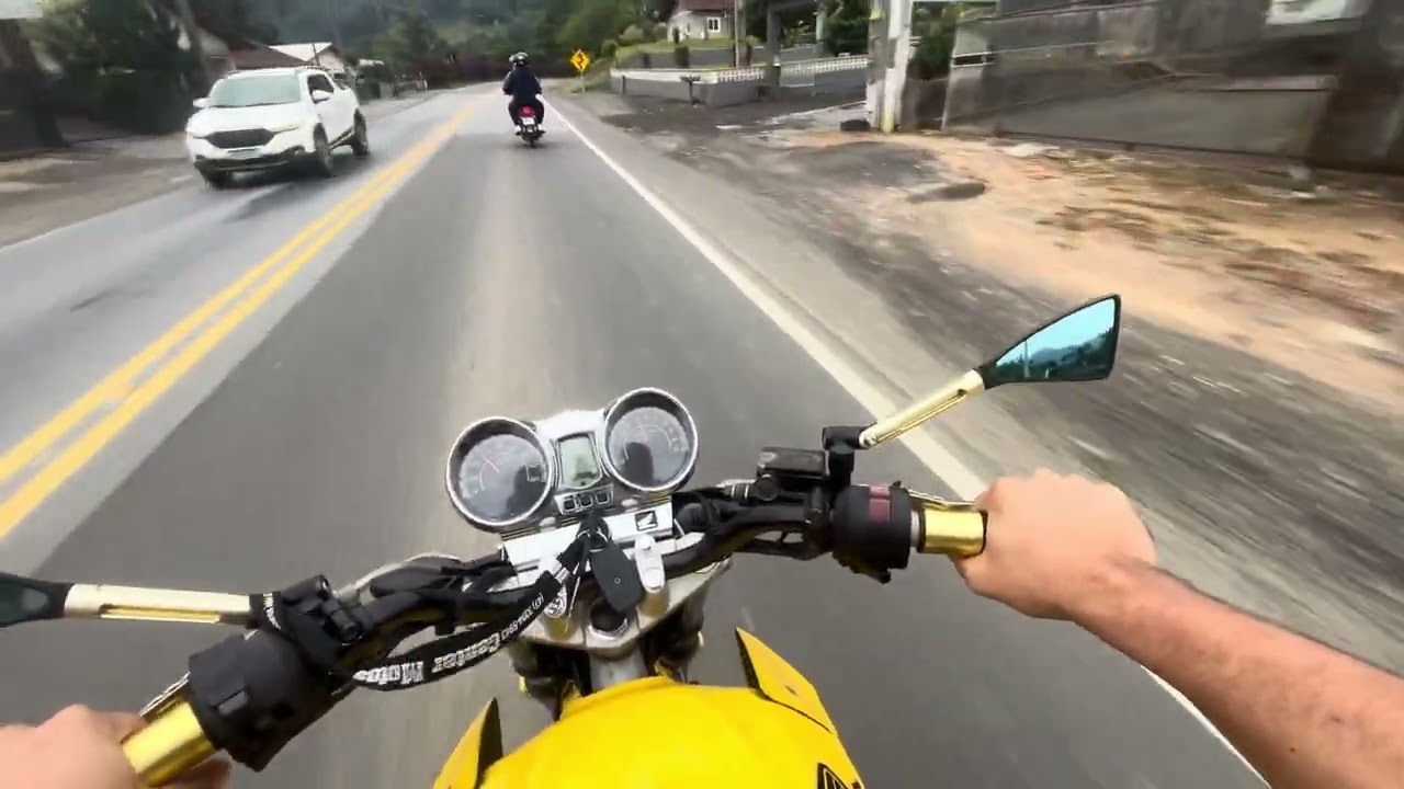 Rolê na Twister 250 bruta 😬 | 4K #rolêdemoto #twister #casalsobrerodas #cbx250 #motos 