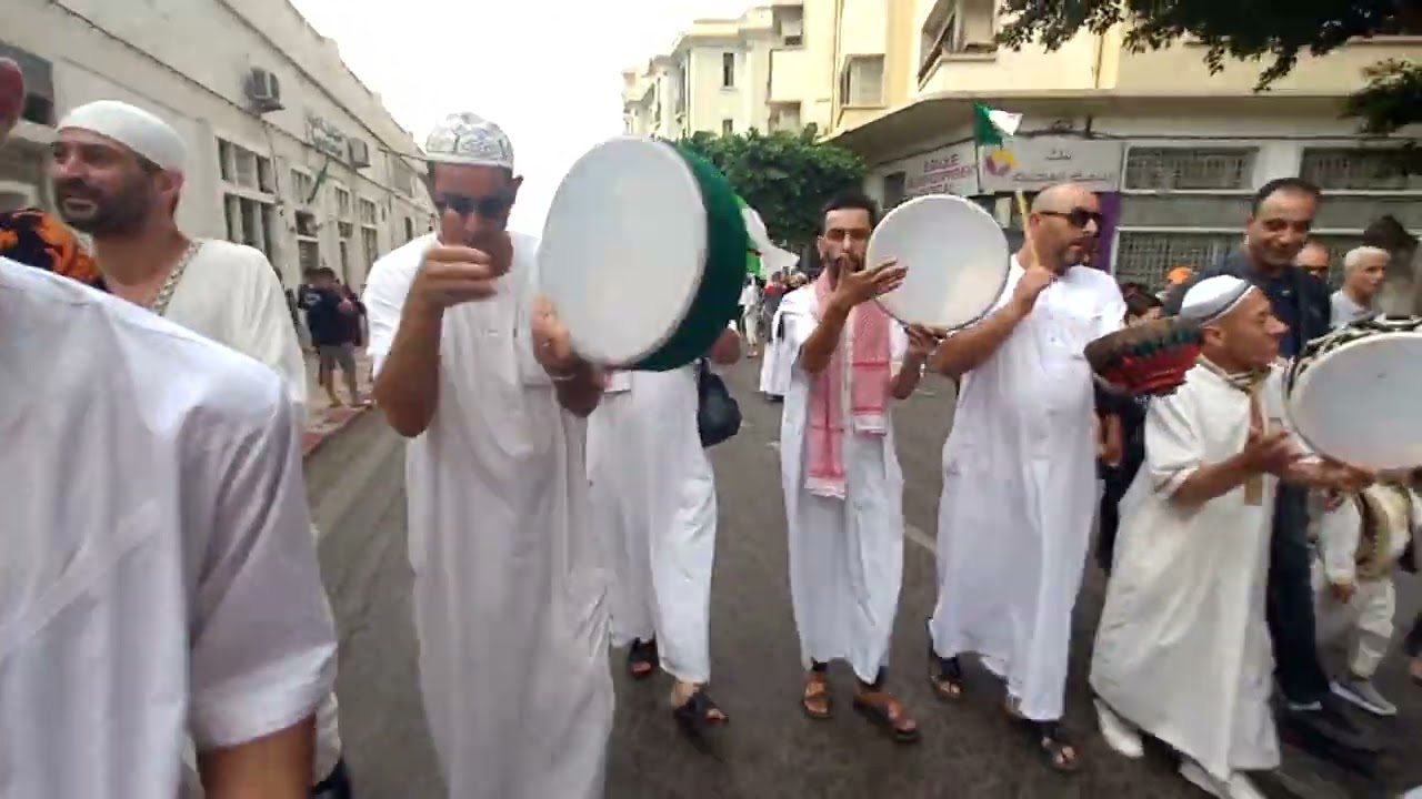 عيساوة مستغانم تيجديت 🥰🥰🥰  ( الزاوية العلاوية ) 🪘🎺🥁 احتفال بمولد النبوي الشريف 😇😇😇