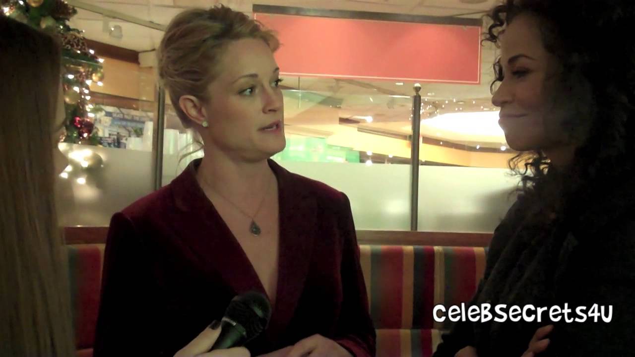 Teri Polo & Sherri Saum Talk 'The Fosters' Season 1B