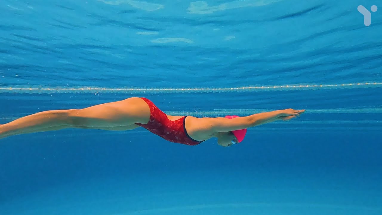 Swimming Demo With Hồ Quỳnh Anh
